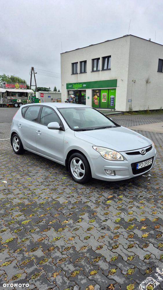 Hyundai i30 1.4 Comfort - 1