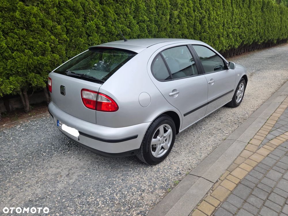 Seat Leon 1.6 Signo - 4