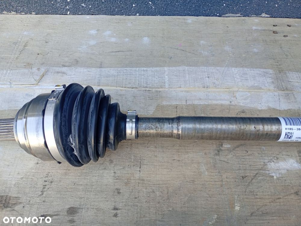 półoś prawa ford fiesta mk8 1.0 ecoboost H1B5-3B436-FF - 3