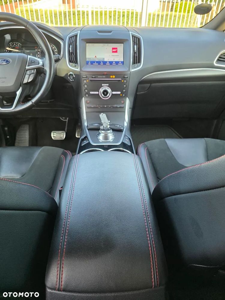 Ford S-Max 2.0 EcoBlue ST-Line - 19