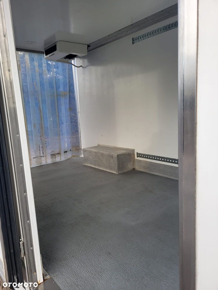 Renault Master III 2017r 161 tyś Izoterma chłodnia Mroźnia Sklep Food Truck Agregat zasilanie 230V Salon - 11