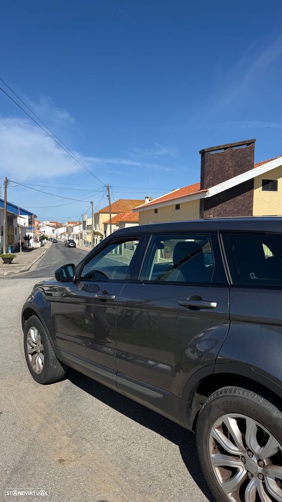 Land Rover Range Rover Evoque 2.0 eD4 Pure - 4