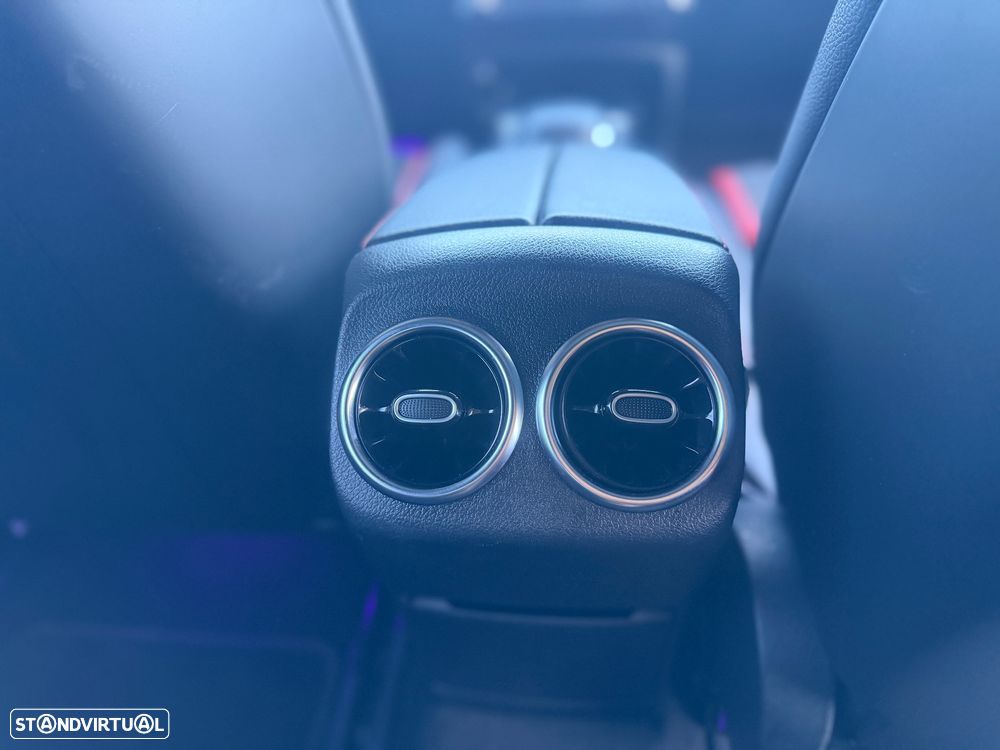 Mercedes-Benz A 45 AMG S 4Matic+ Speedshift DCT 8G - 23