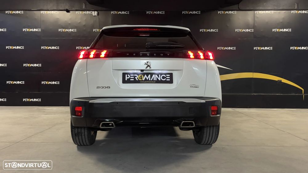 Peugeot 2008 PureTech 130 EAT8 Allure - 21