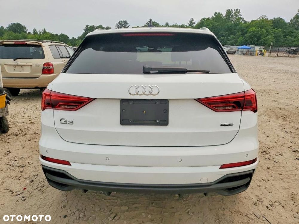 Audi Q3 - 4
