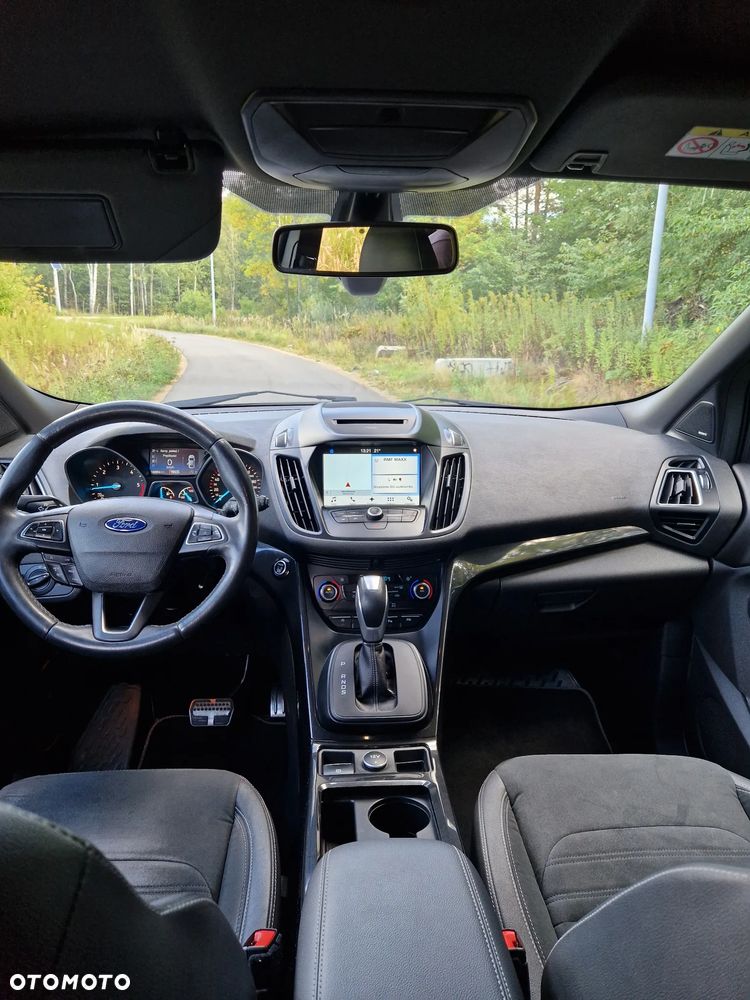 Ford Kuga 2.0 TDCi 4x4 ST-Line - 17