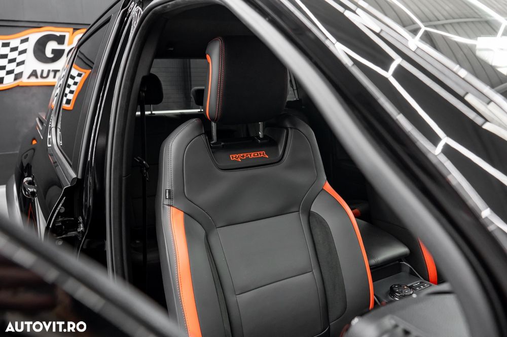 Ford Raptor - 13