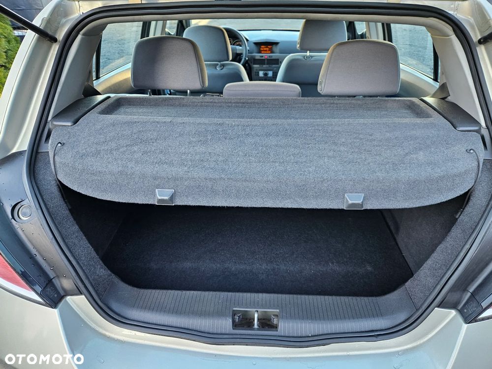 Opel Astra 1.6 Edition - 10