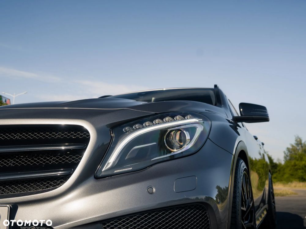 Mercedes-Benz GLA 200 7G-DCT AMG Line - 4