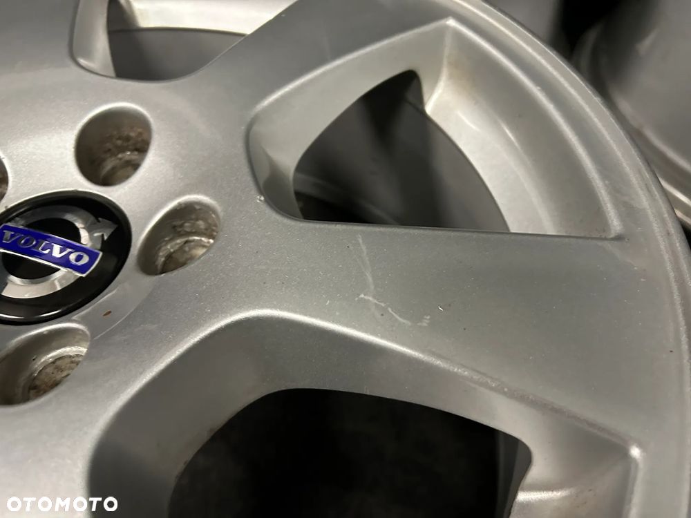 Alufelgi Volvo XC60, XC70, XC40, V40, V60, S60 17 cali 5x108 4szt. - 7