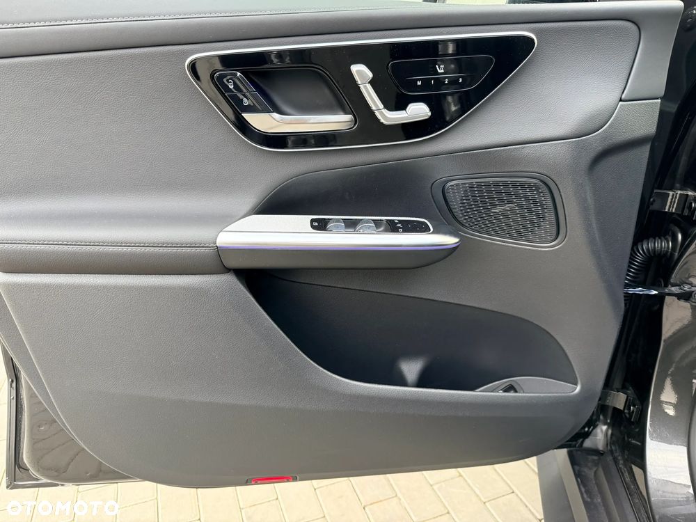 Mercedes-Benz GLC - 18