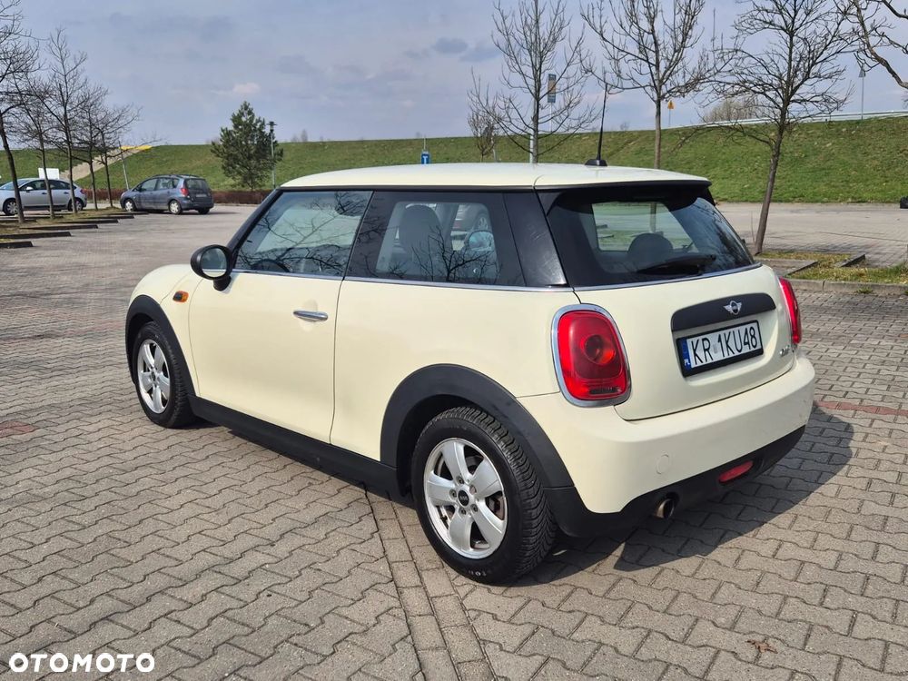 MINI ONE - 6