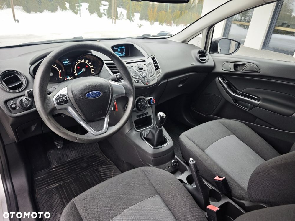 Ford Fiesta - 5
