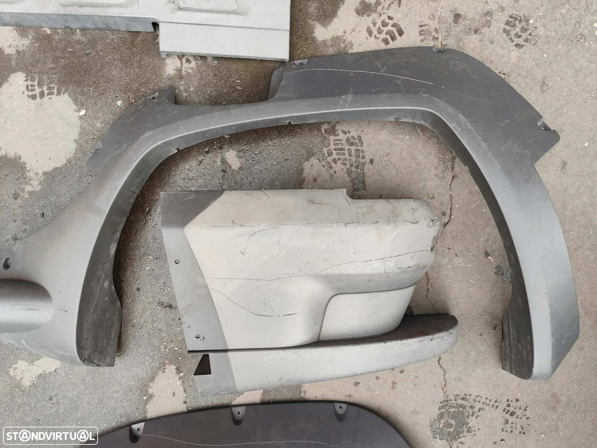 FIAT STRADA ADVENTURE ABA GUARDA LAMAS PLASTICO MALA - 3