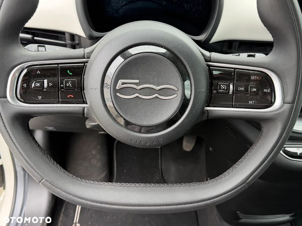Fiat 500e - 22