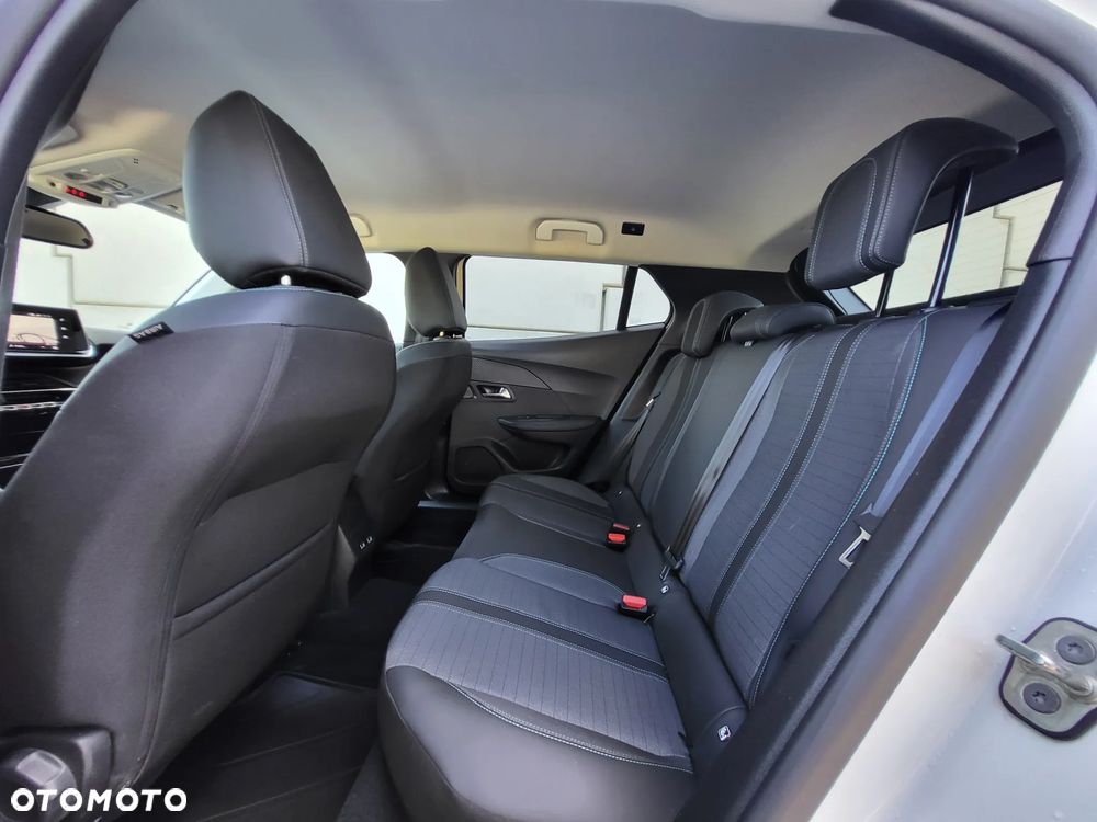 Peugeot 2008 - 19