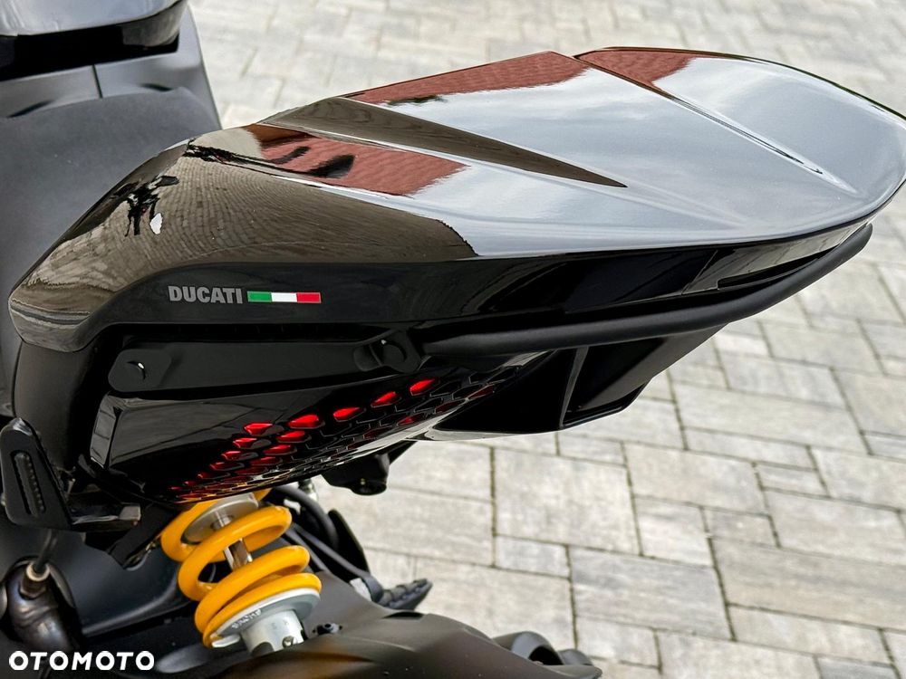 Ducati Diavel - 32