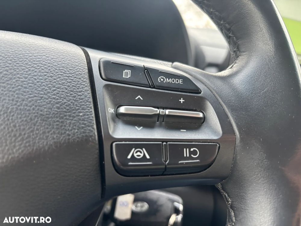 Hyundai KONA 1.6 GDI DCT Advantage - 27