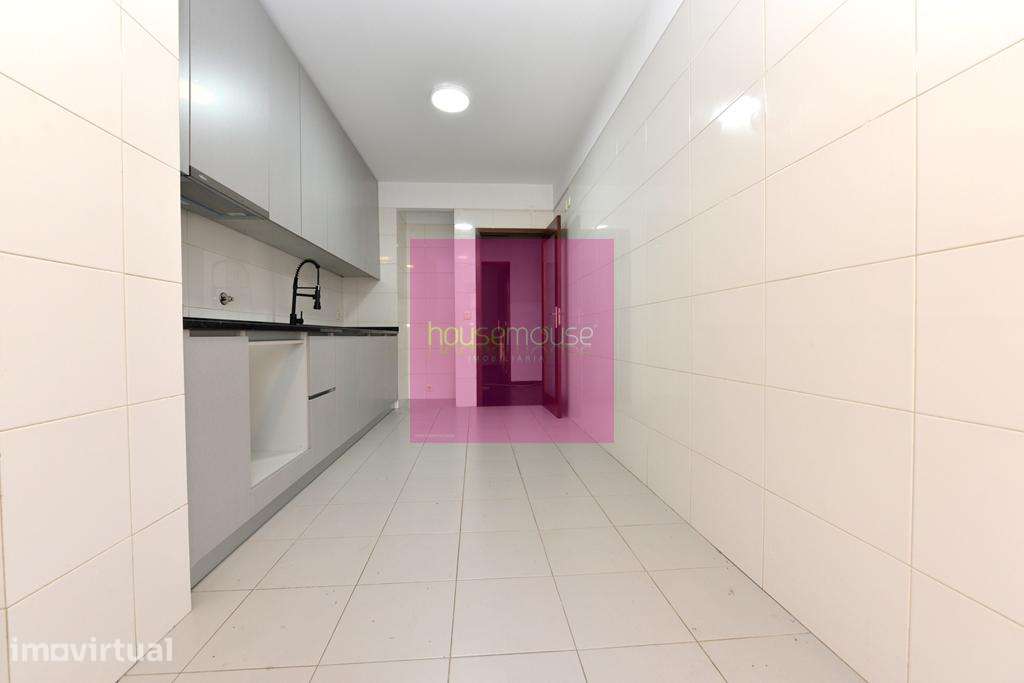 Apartamento c/ terraço no Centro da Cidade - Grande imagem: 2/10
