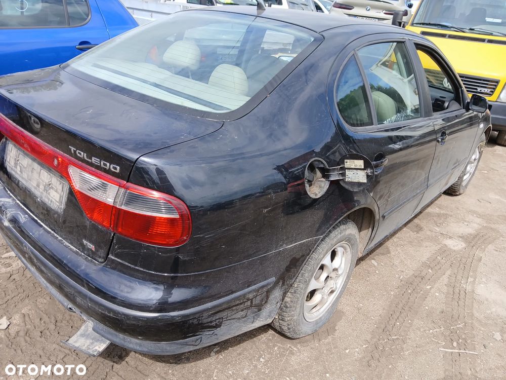 seat toledo II 2 LC9Z maska pokrywa silnika klapa bagażnika zderzak lampa reflektor pas przedni stop - 4