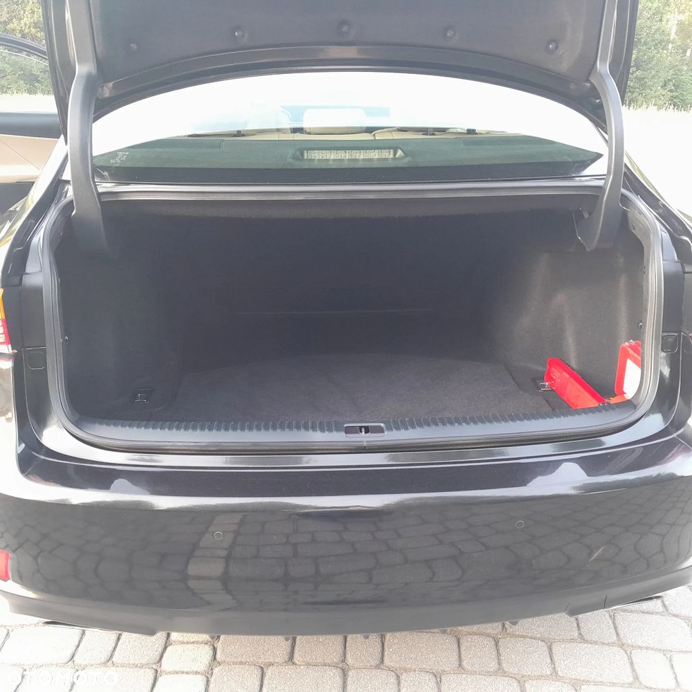 Lexus IS 200t Comfort - 19