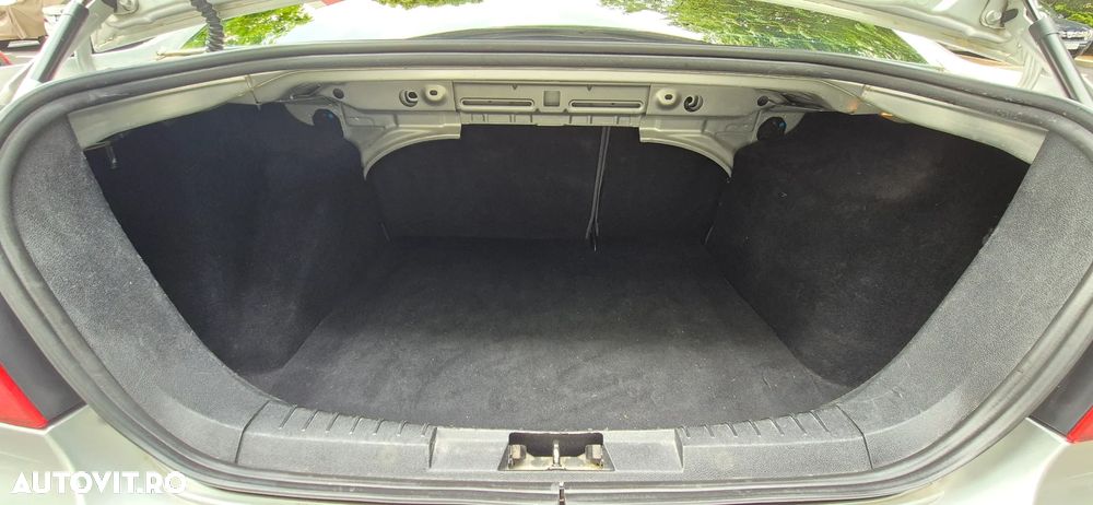 Ford Focus - 8