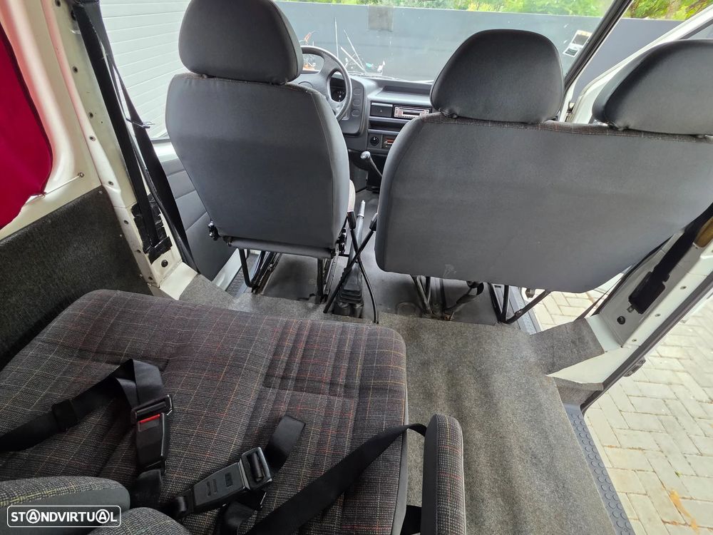 Ford Transit 100 L 2.5 D TSE - 6