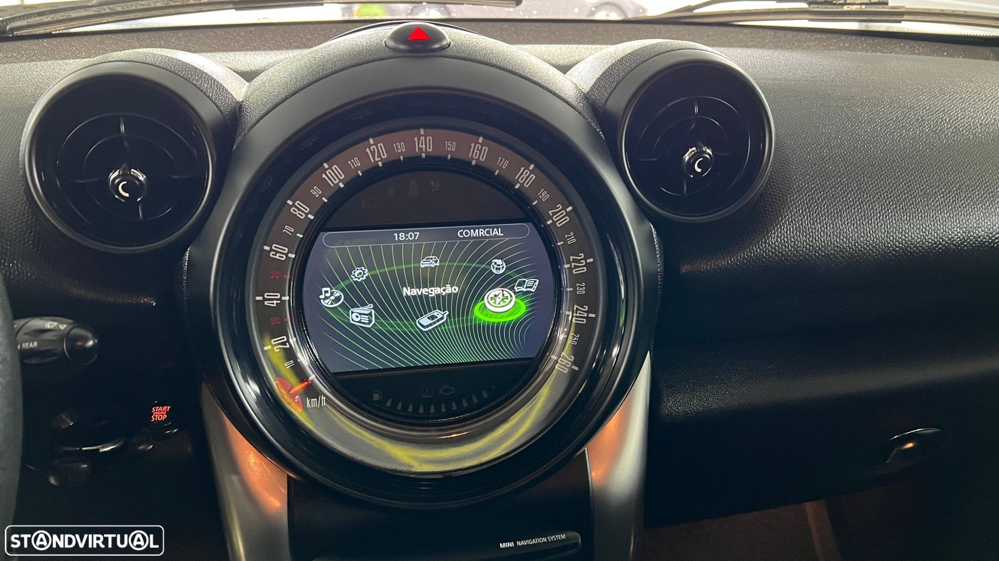 MINI Countryman One D - 8