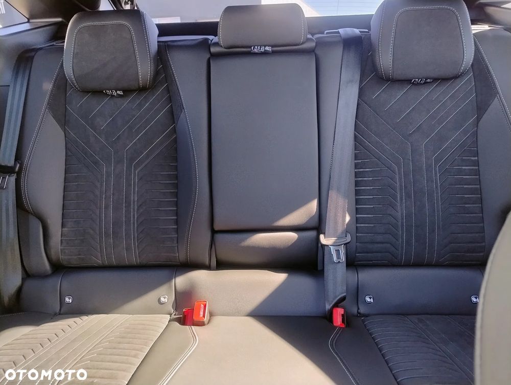 Peugeot 3008 1.2 PureTech mHEV GT Exclusive e-DCS6 - 34
