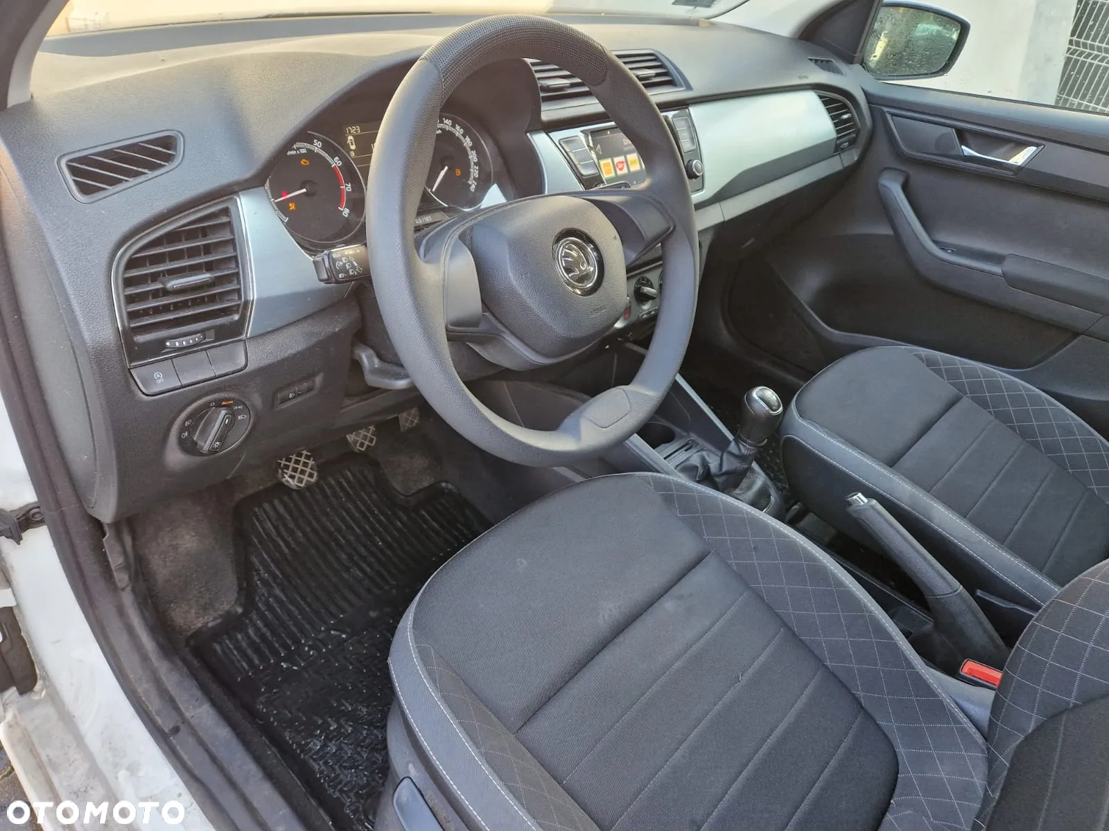 Skoda Fabia 1.0 TSI Ambition - 19