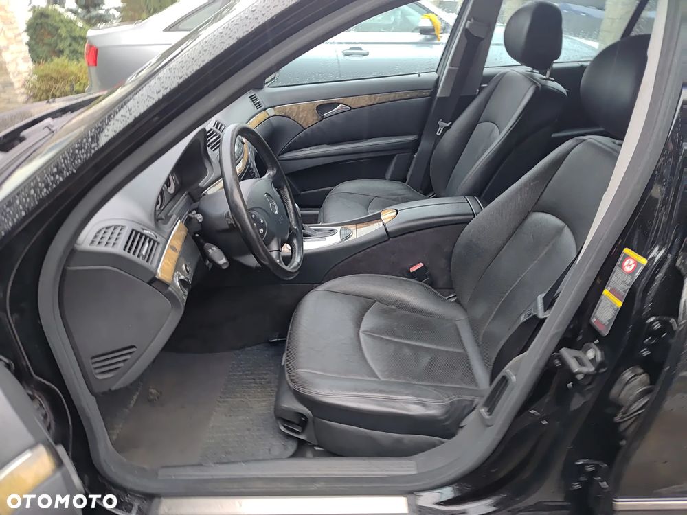 Mercedes-Benz Klasa E 500 Avantgarde Sport Edition - 12