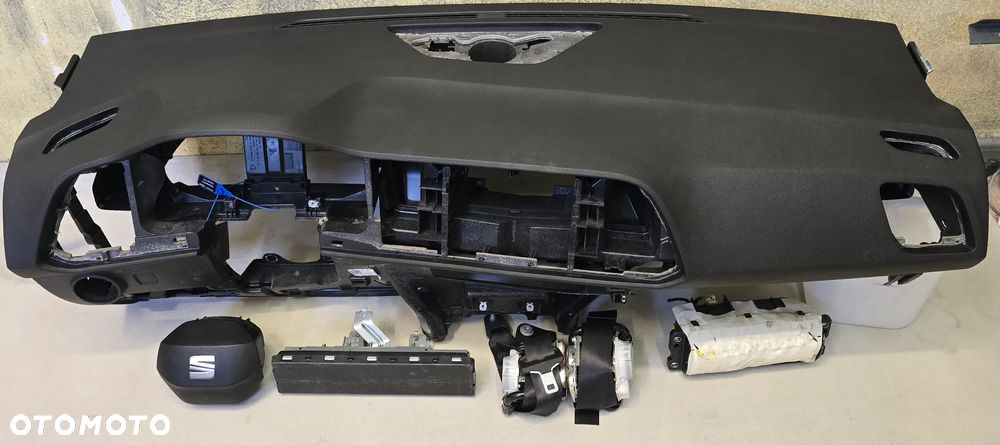 SEAT ATECA DESKA KONSOLA KOKPIT AIRBAG - 1