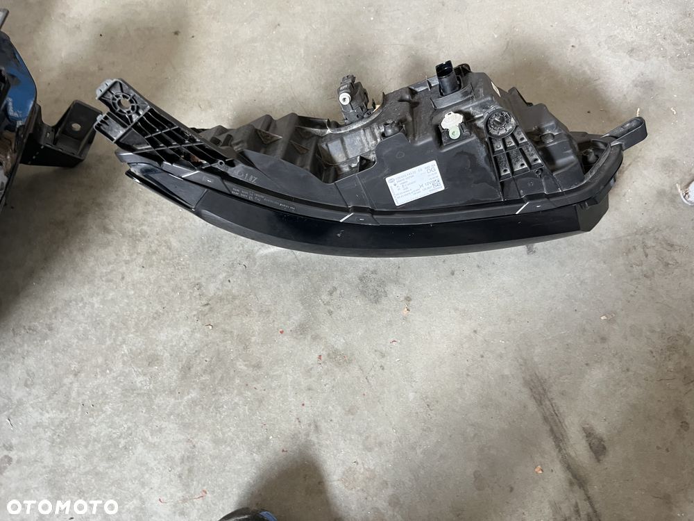 Lampa przednia prawa Renault Megane V E-TECH - 5