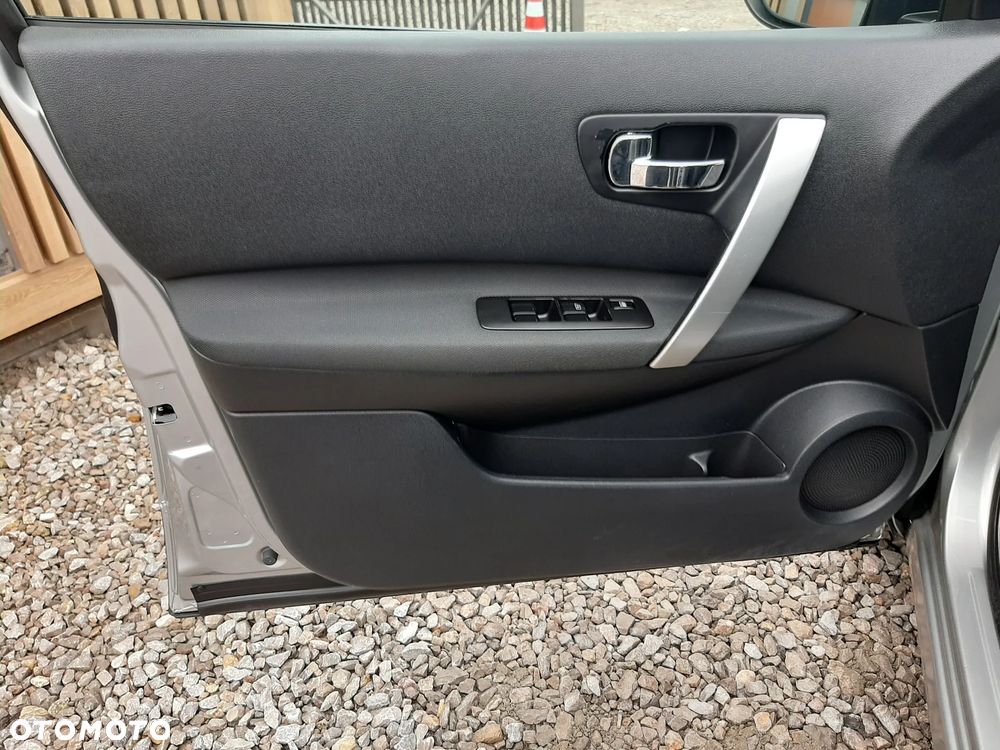 Nissan Qashqai 1.6 Tekna - 24