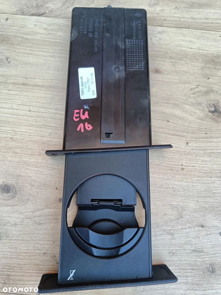 BMW E60 E61 UCHWYT NA KUBEK CUP HOLDER EUROPA - 7