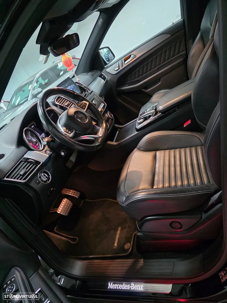 Mercedes-Benz GLE 350 d 4-Matic - 4