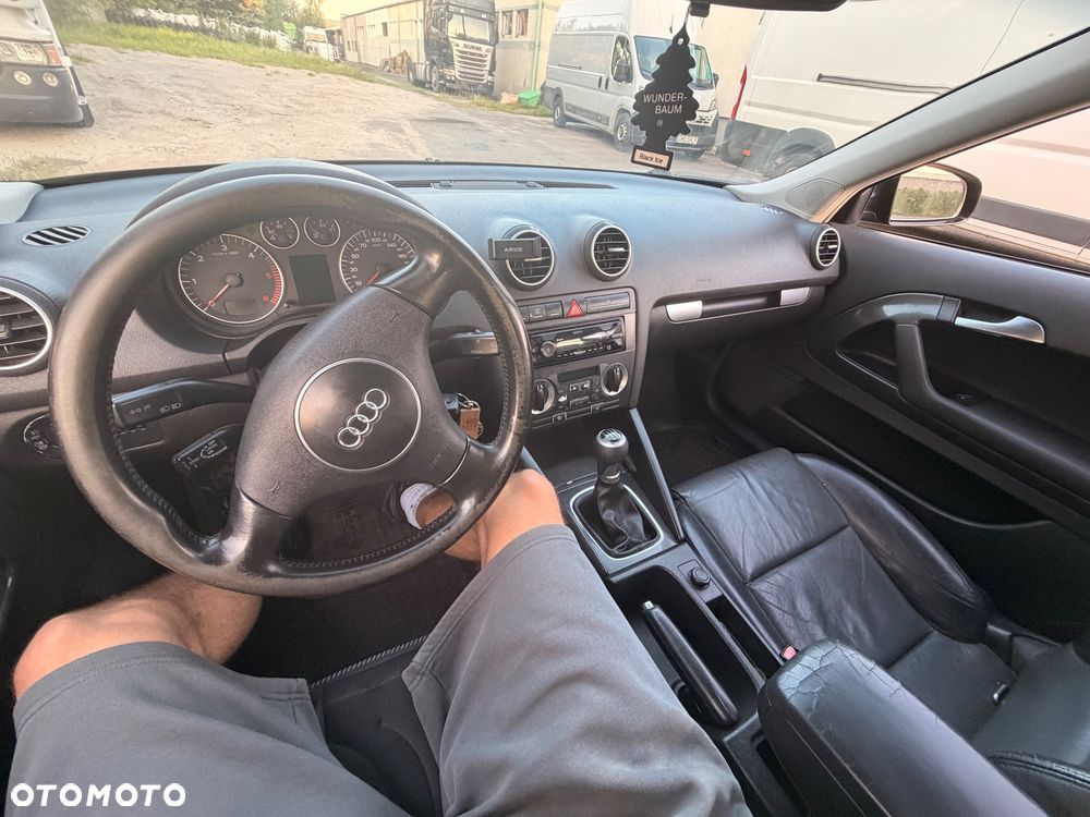 Audi A3 3-drzwiowe 2.0 TDI Ambiente - 18