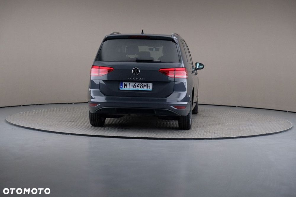 Volkswagen Touran - 5