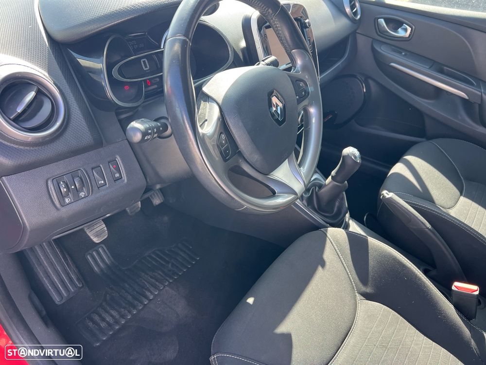 Renault Clio 1.5 dCi Limited C/PM+Pneu - 28