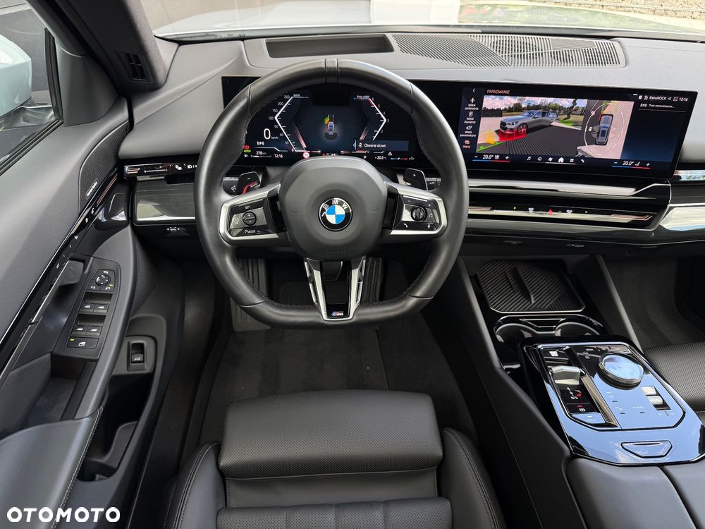 BMW Seria 5 520d xDrive mHEV M Sport - 11