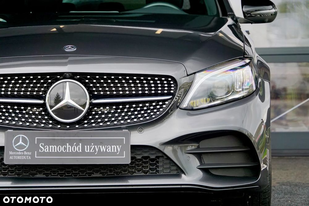 Mercedes-Benz Klasa C 400 4Matic 9G-TRONIC AMG Line - 11