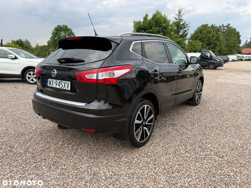 Nissan Qashqai 1.6 dCi Xtronic TEKNA+ - 14