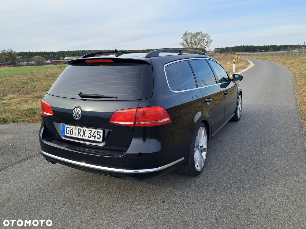 Volkswagen Passat 2.0 TDI Sportline - 10