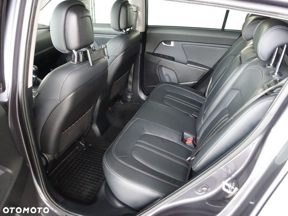 Kia Sportage - 18