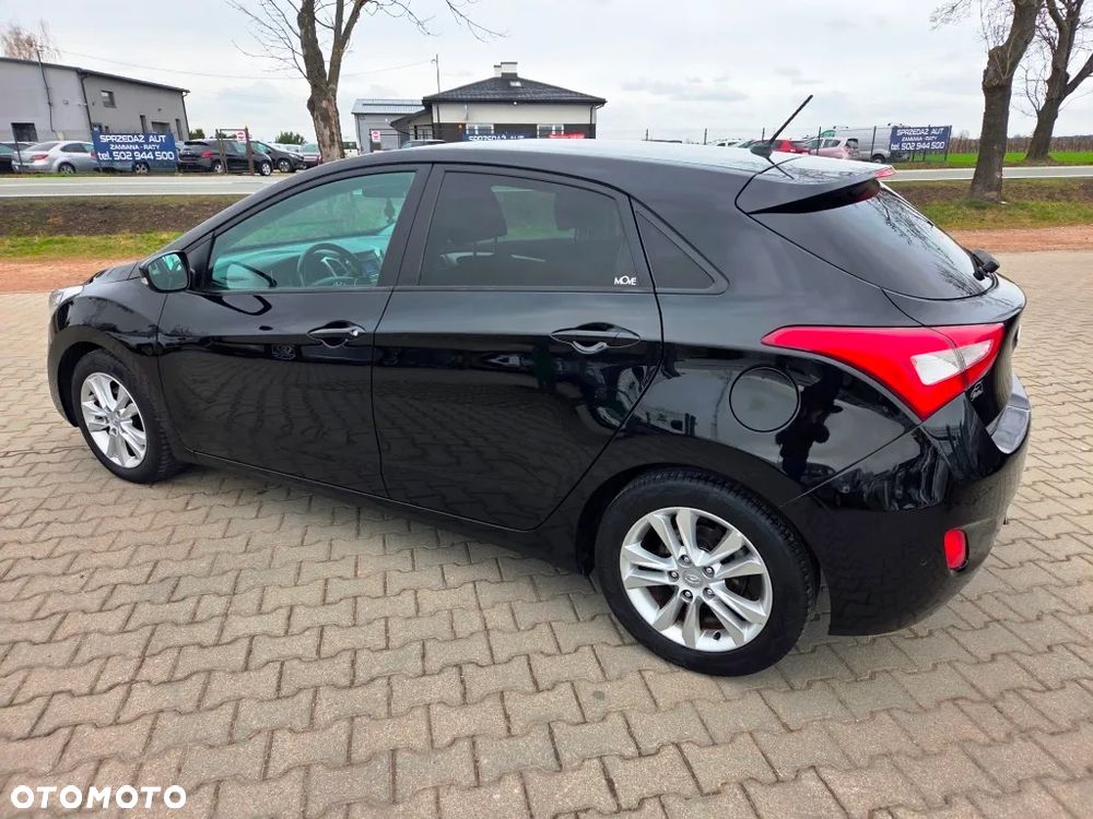 Hyundai i30 1.6 GDI Comfort - 14