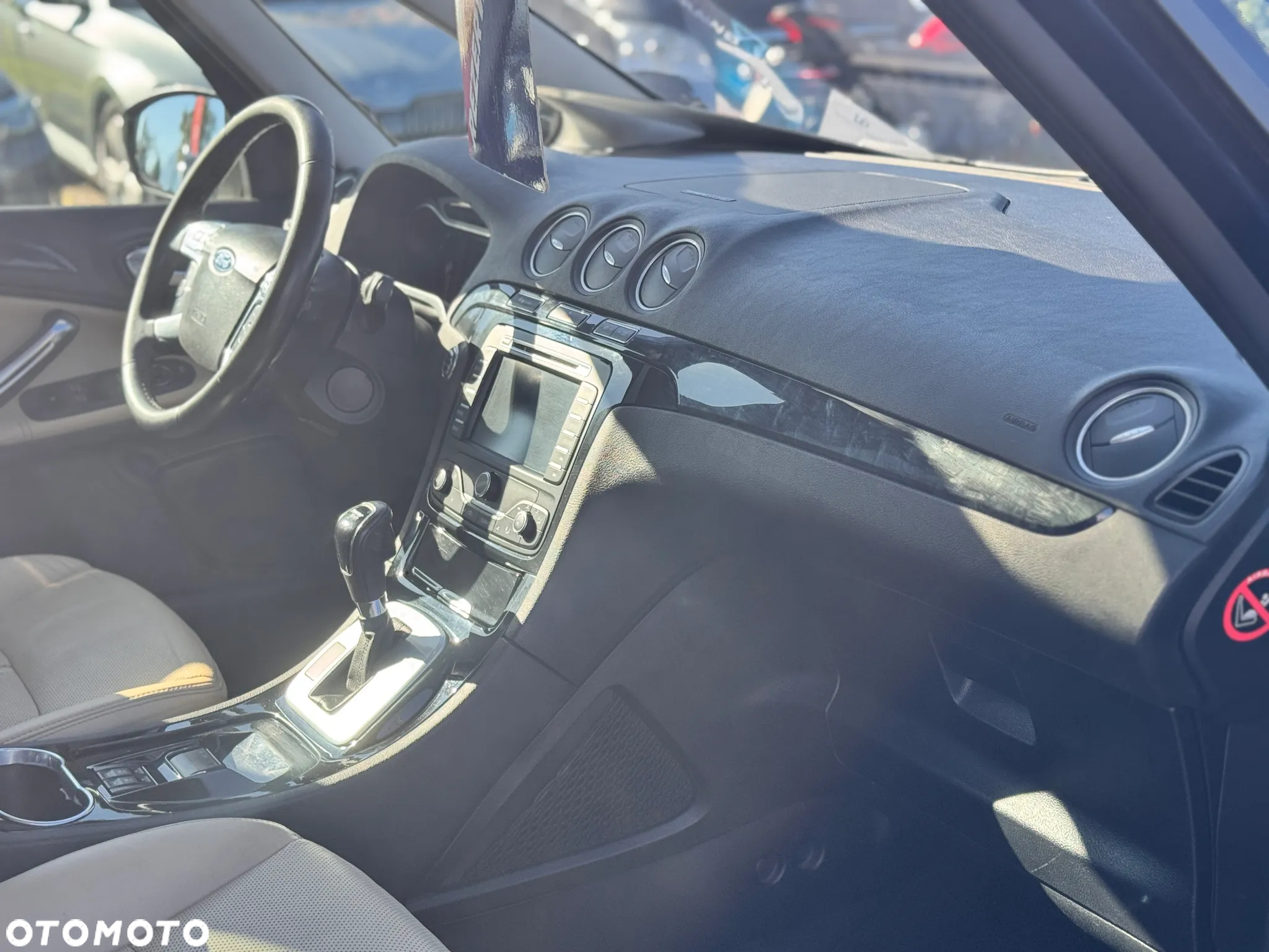 Ford Galaxy 2.0 T Platinium X (Titanium) - 39