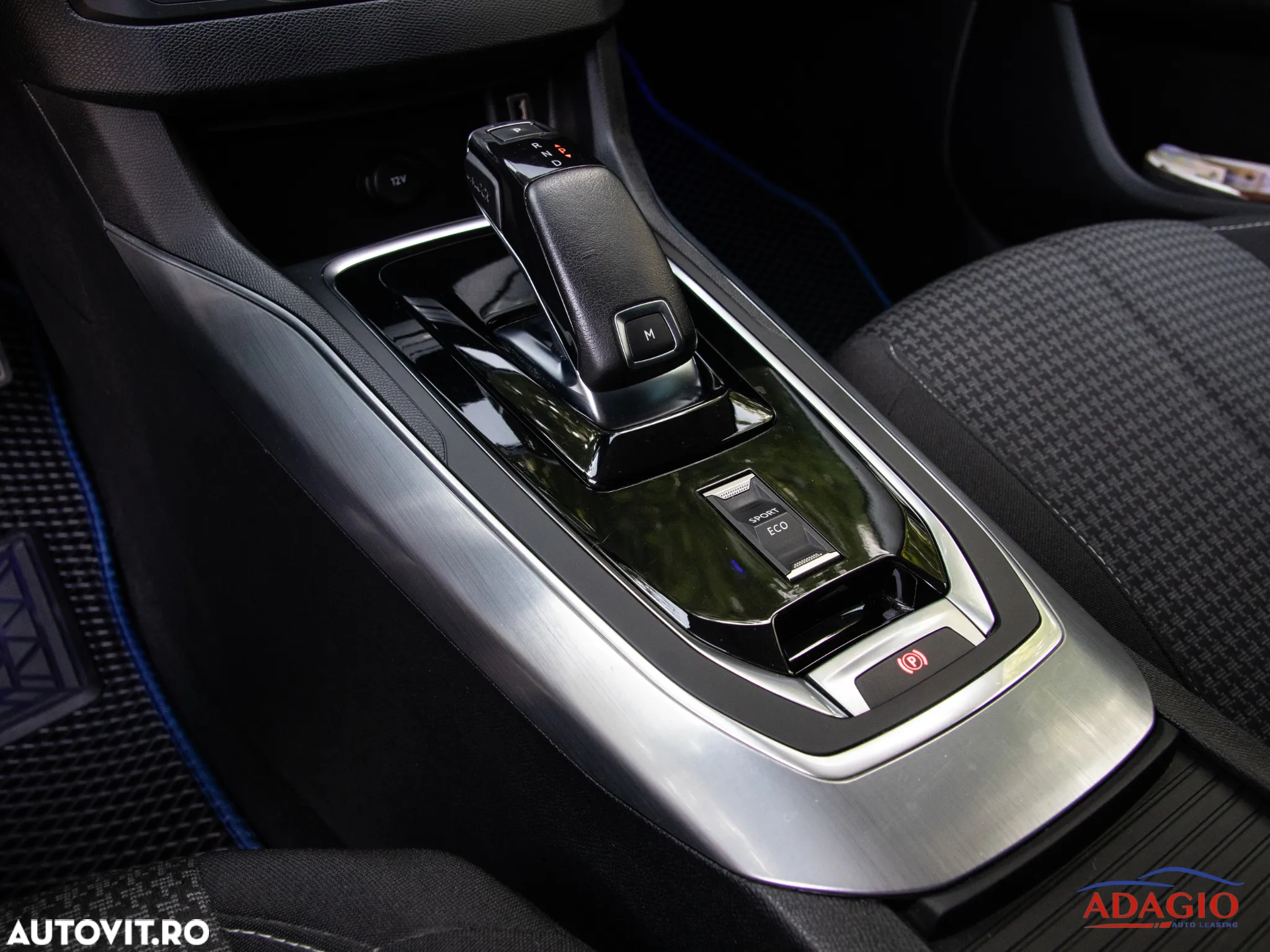 Peugeot 308 BlueHDi 130 EAT8 Style - 12