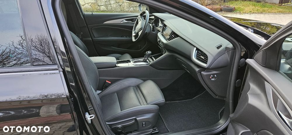 Opel Insignia 2.0 BiTurbo D 4x4 Automatik GSI - 17