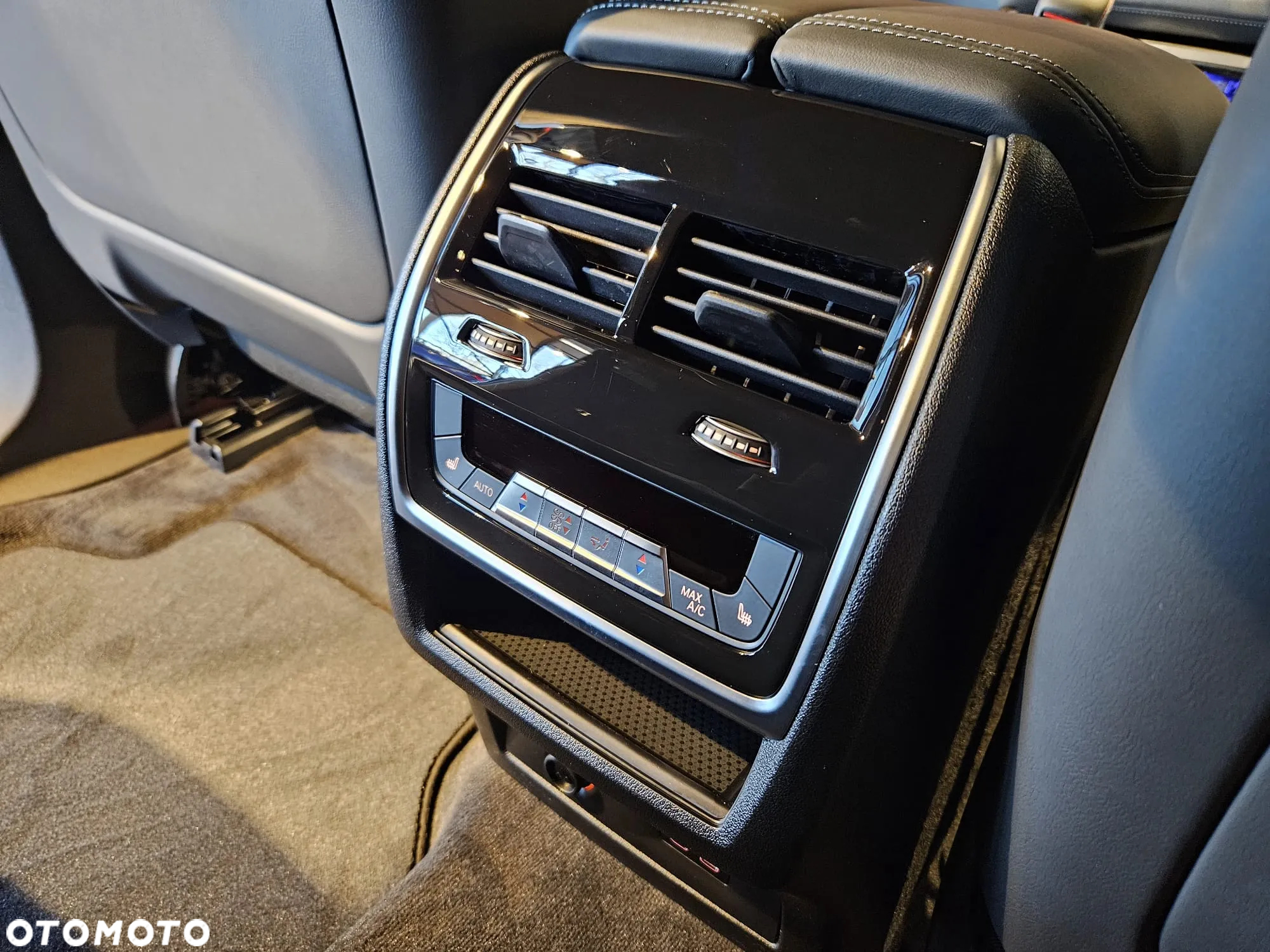 BMW XM Standard - 23