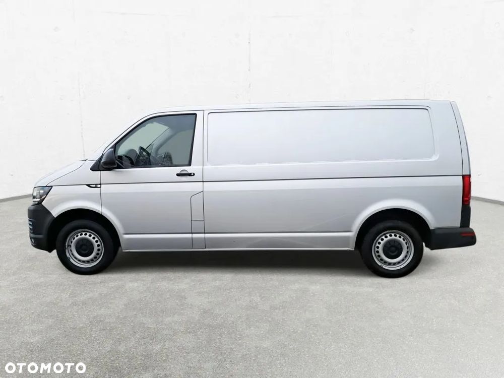 Volkswagen Transporter - 9